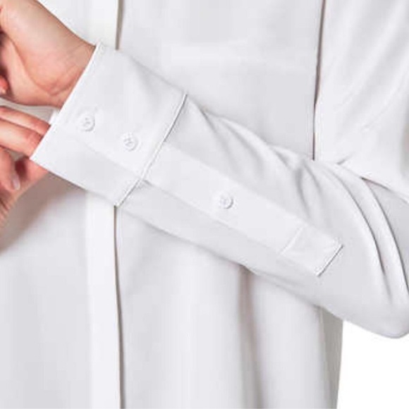 L/XL: Modern Ambition Travel Shirt - Picture 6 of 11